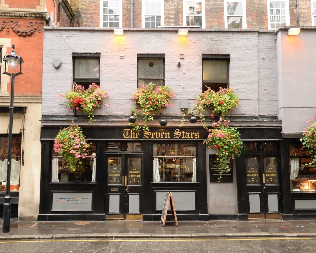 The Seven Stars London: Inside Holborn’s Tiny Legal-Quarter Pub